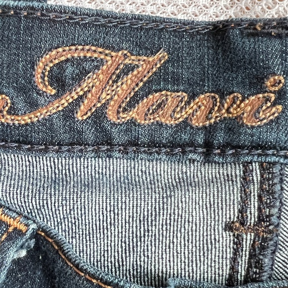 Mavi Jeans Molly Bootcut Size 31 / 34 Cotton Blend 8" Low Rise Med Dark Wash - Picture 5 of 9